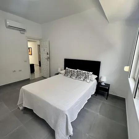 Edificio Rambla Pulido * 圣克鲁斯-德特内里费